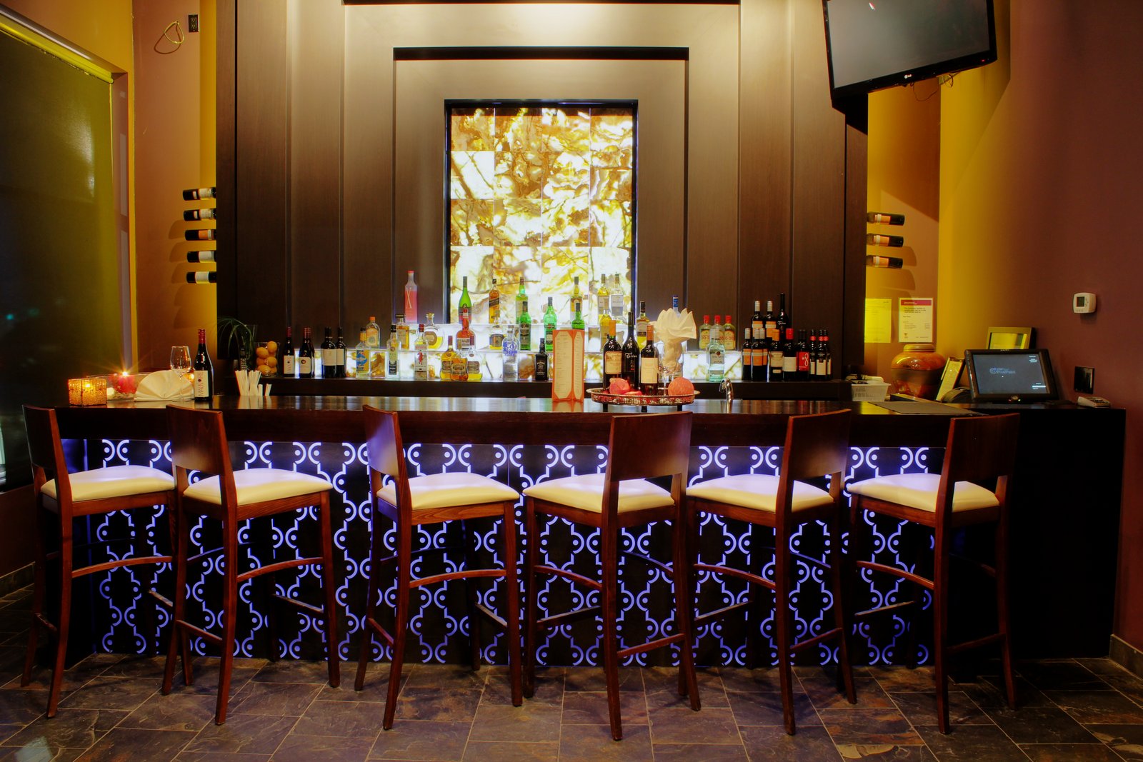 Clay Oven Restaurant_0405