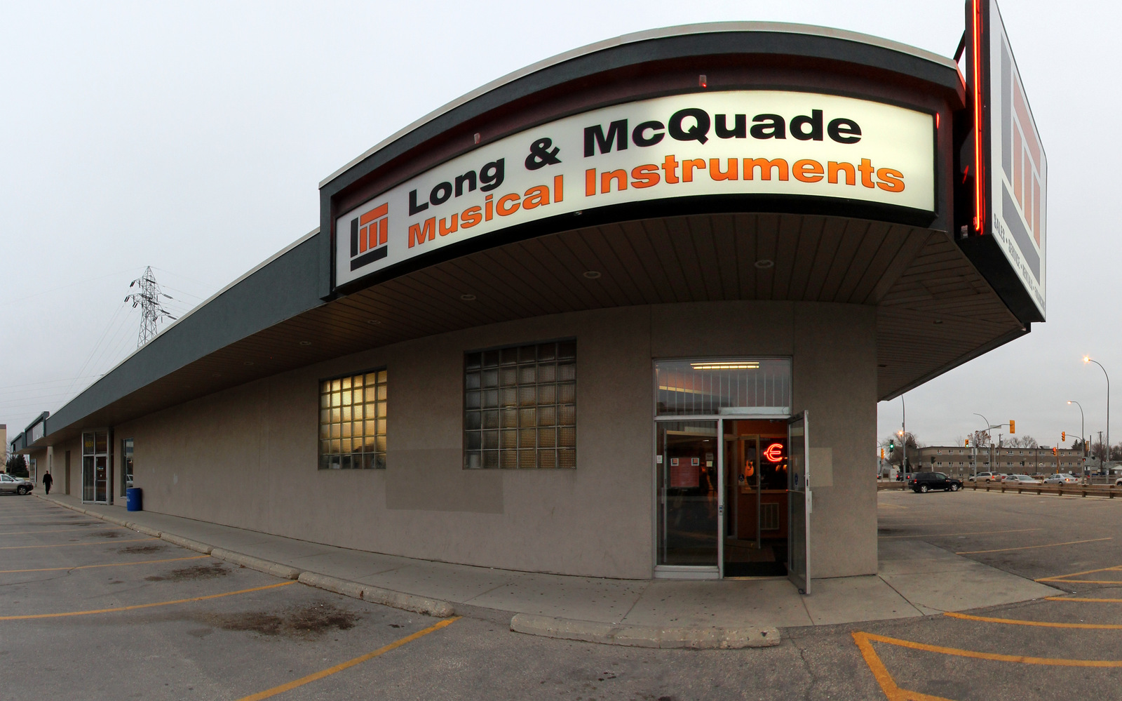Long McQuade Winnipeg_0008