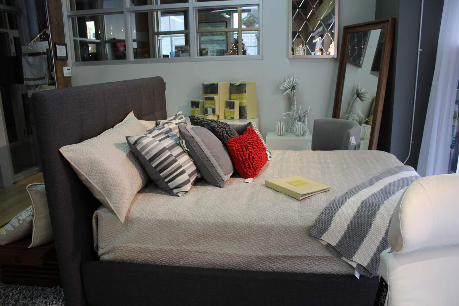 Interior Illusions_0803